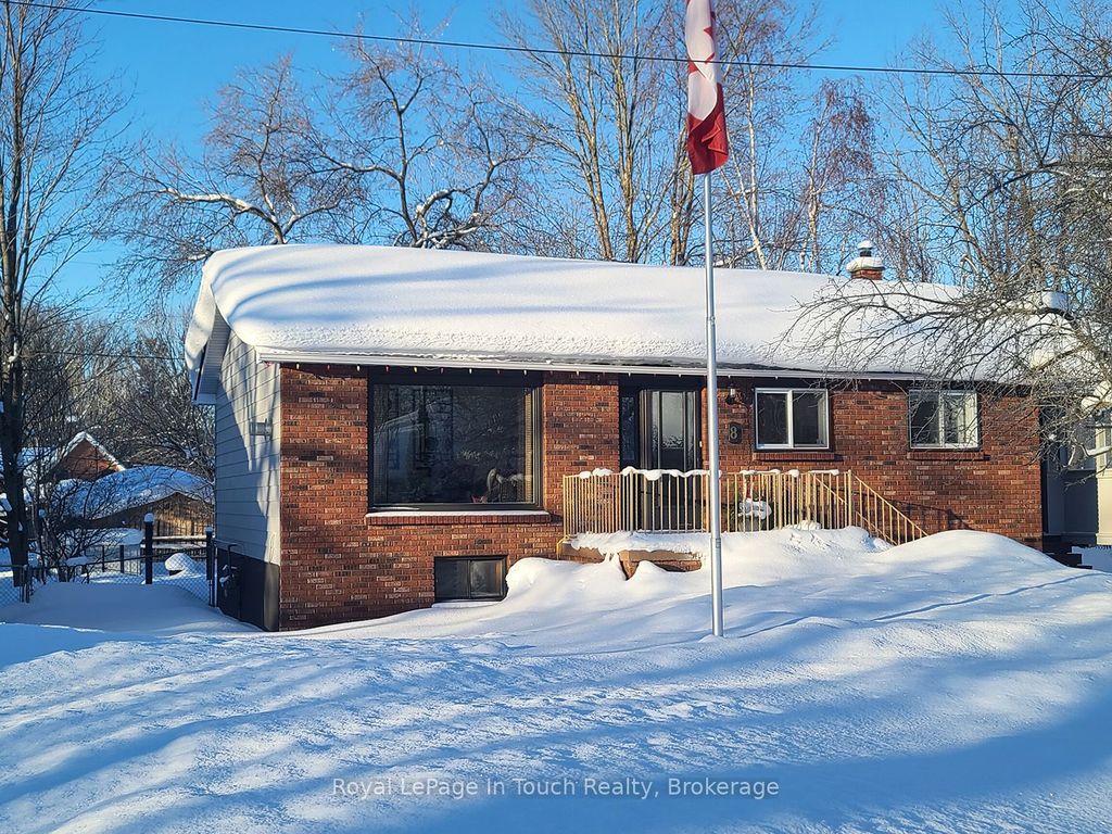 Photo of 8 Cyril Martin Place, Severn, ON L0K 1E0 (MLS # S12809396)