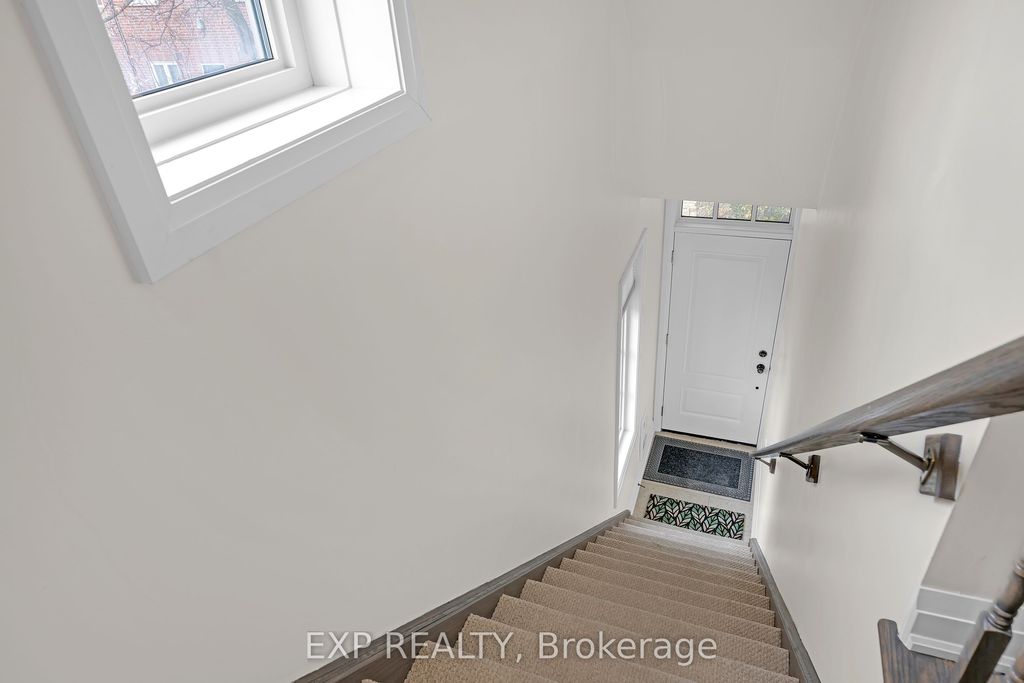 Photo of 3077 Cawthra Road N/A #18, Mississauga, ON L5A 2X4 (MLS # W12589028)