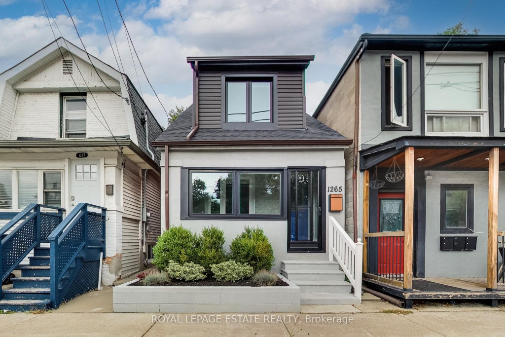 Photo of 1265 Woodbine Avenue, Toronto, ON M4C 4E5 (MLS # E13840724)