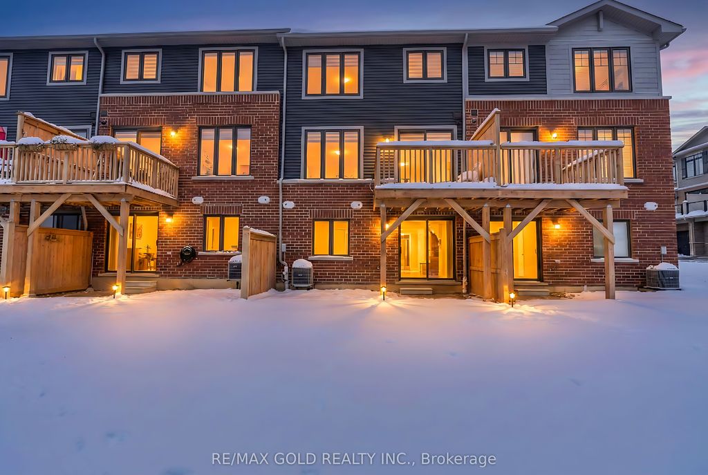 Photo of 10 Birmingham Drive #38, Cambridge, ON N1R 0C6 (MLS # X12639006)