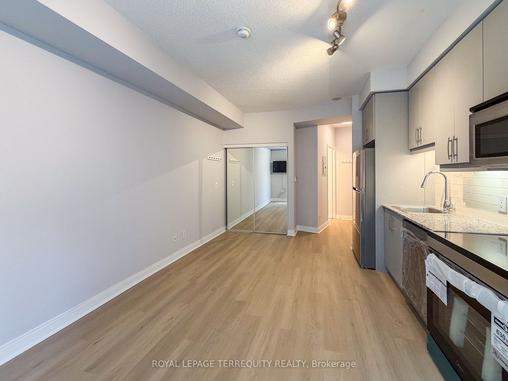 Photo of 1 Scott Street #311, Toronto, ON M5E 1A1 (MLS # C13169932)
