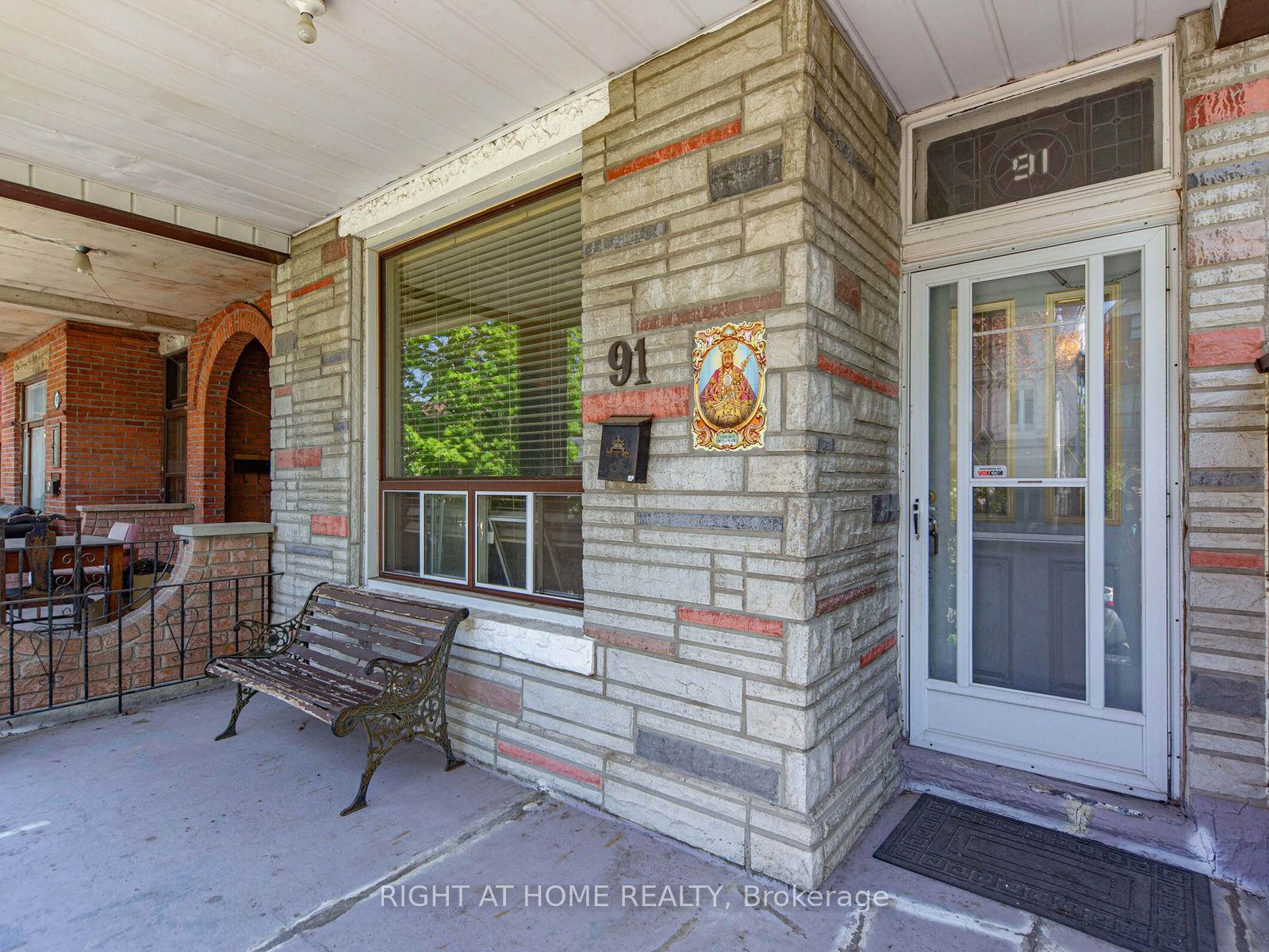 91 Borden Street