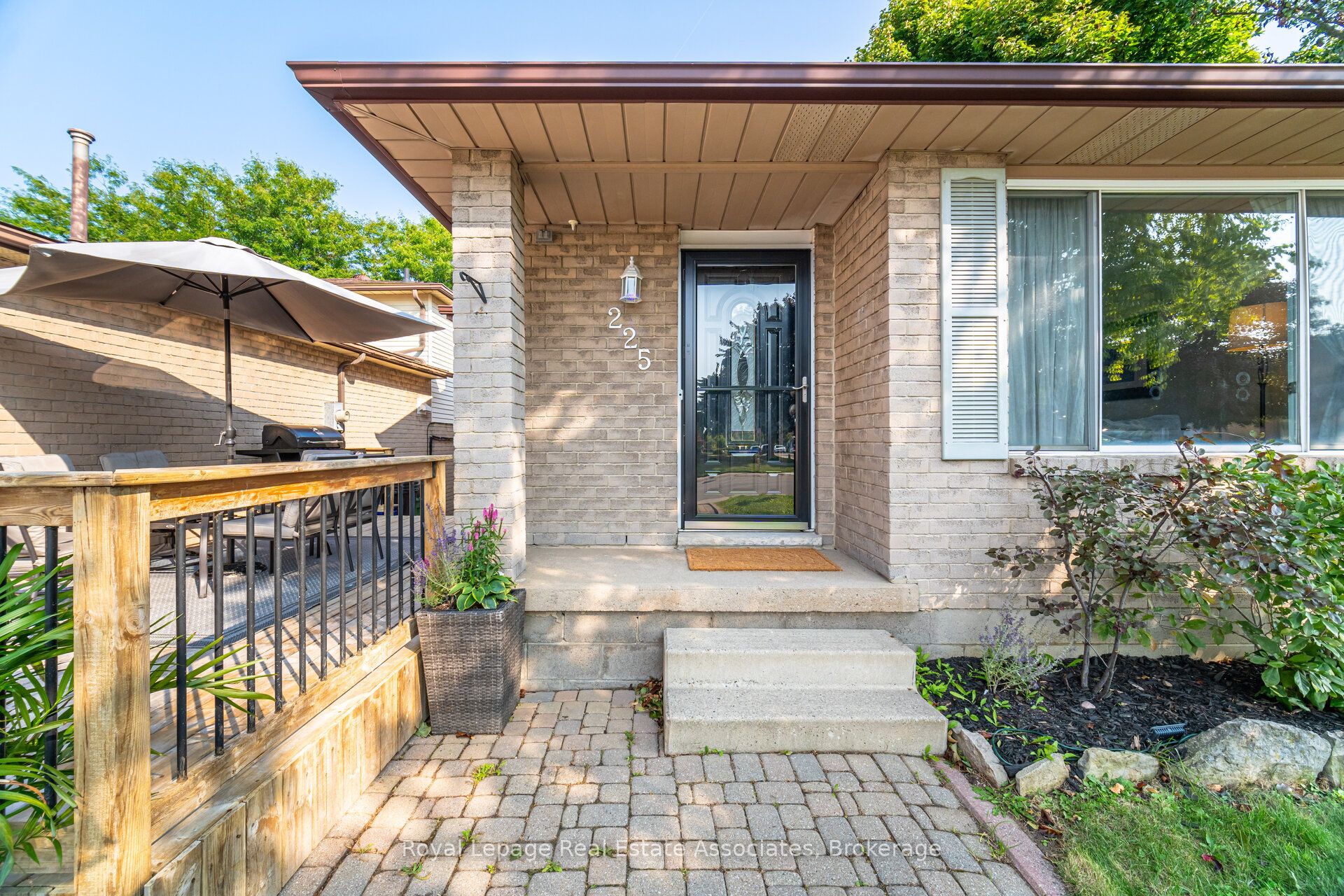 225 Golfwood Drive