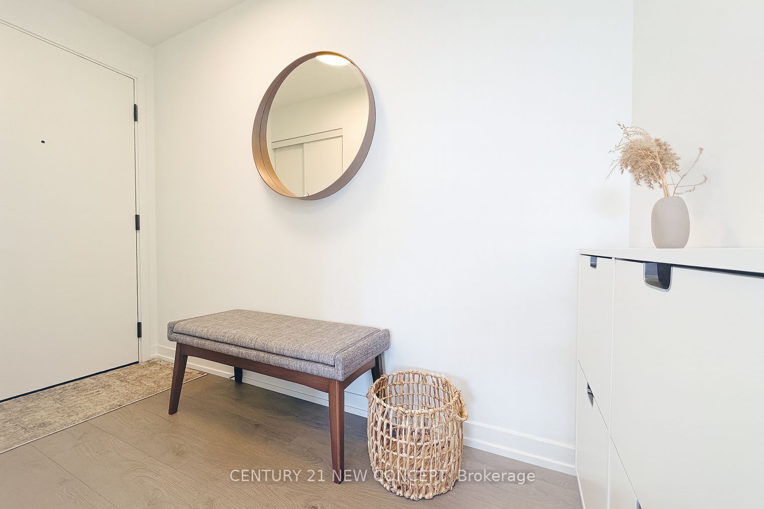 270 Dufferin Street 608