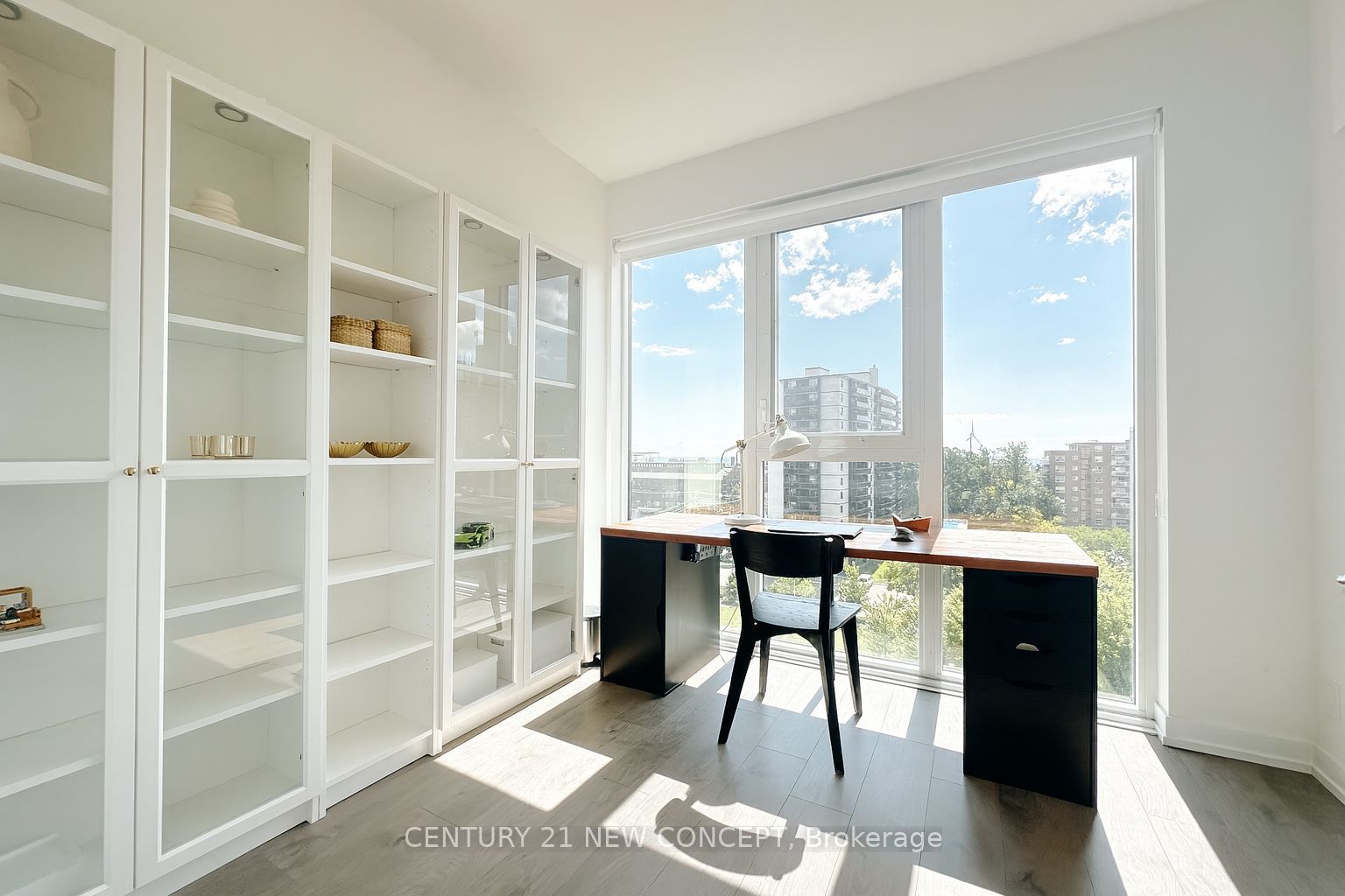 270 Dufferin Street 608