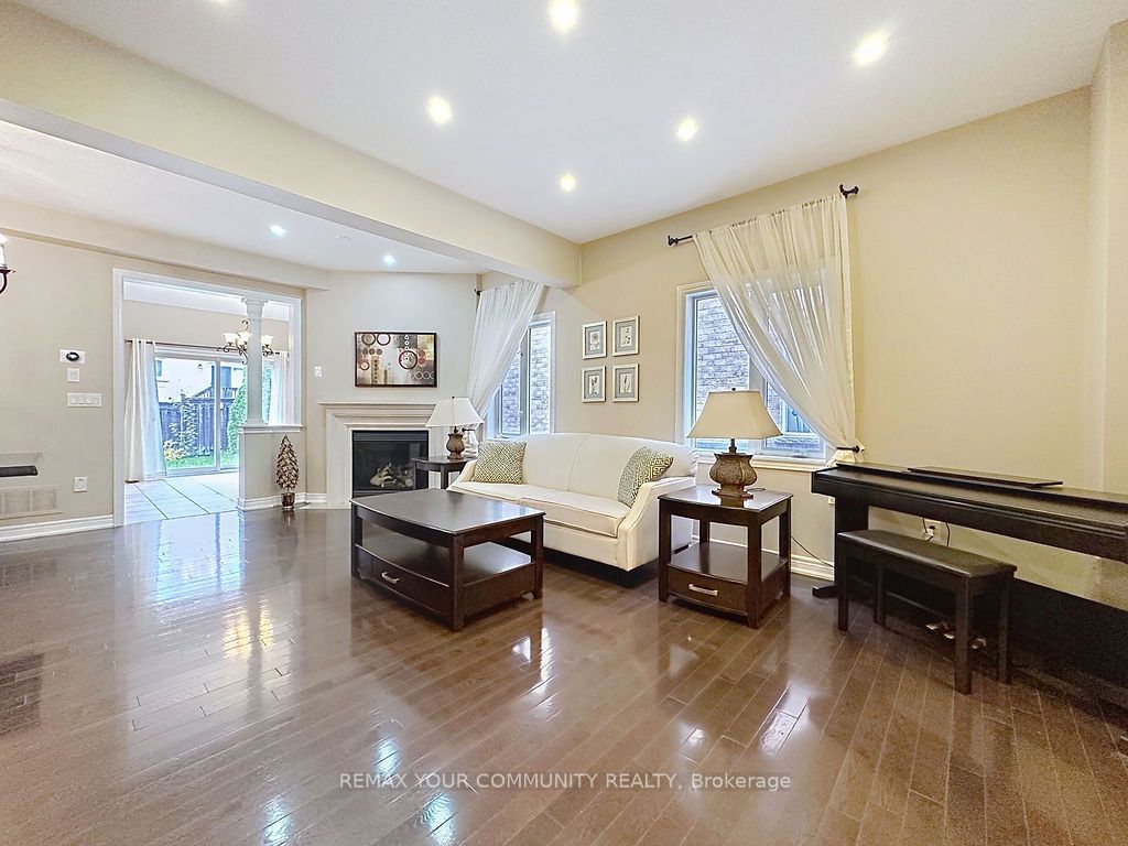 281 Lauderdale Drive