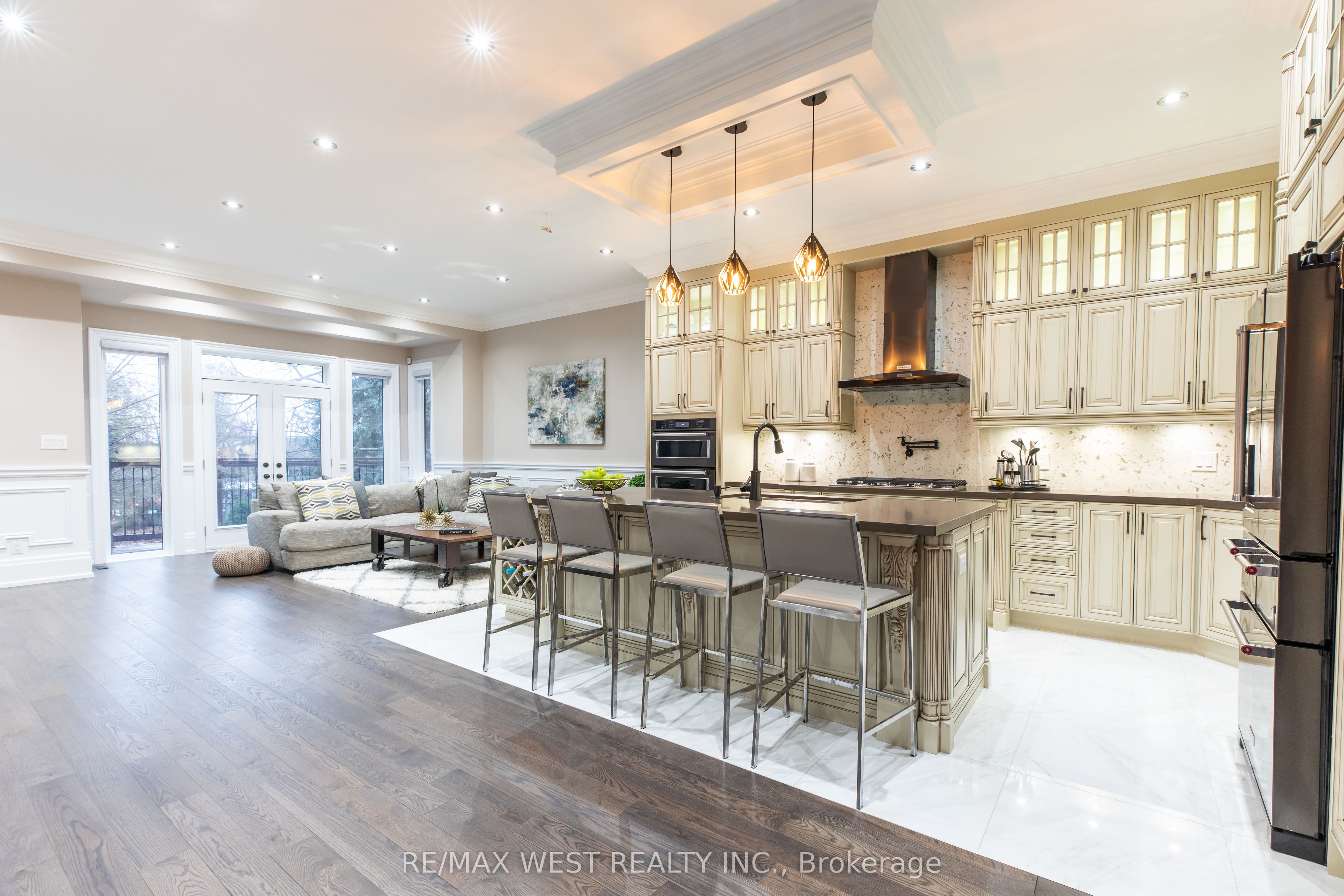 91B Park Street W