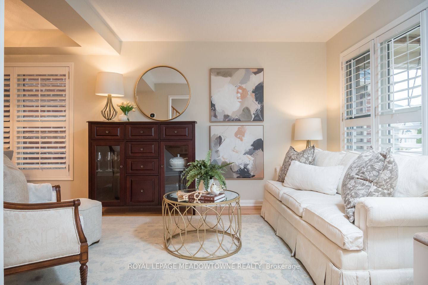 292 Mcdougall Cross