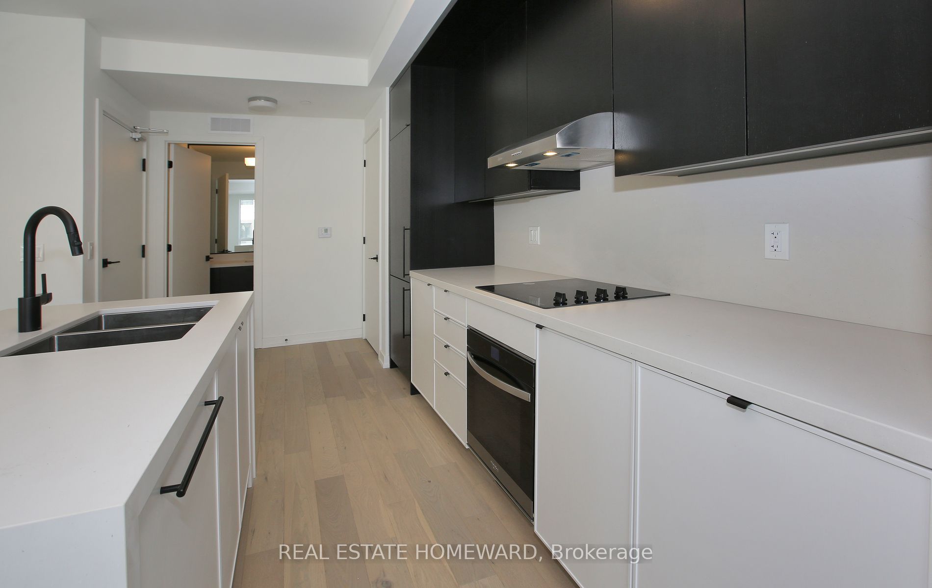 11 Walder Lane J301