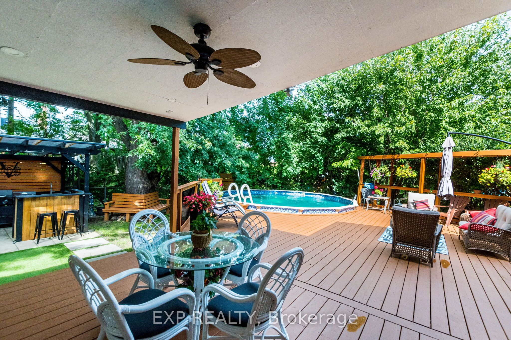 6073 Featherhead Crescent