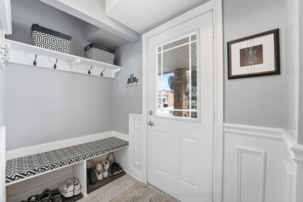 Photo of 1280 Coleman Crescent, Innisfil, ON L9S 0G6 (MLS # N13606918)