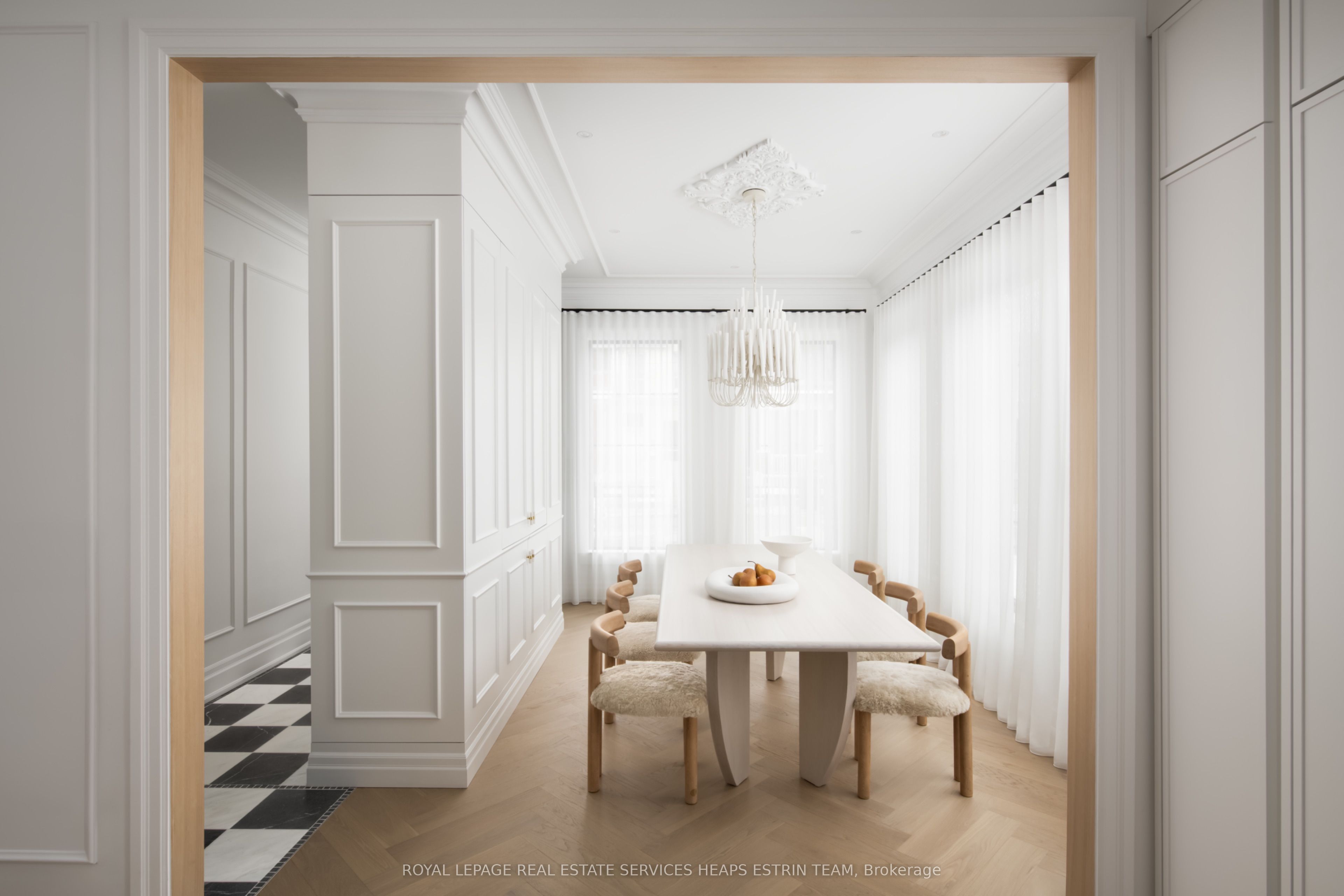 23 Lippincott Street