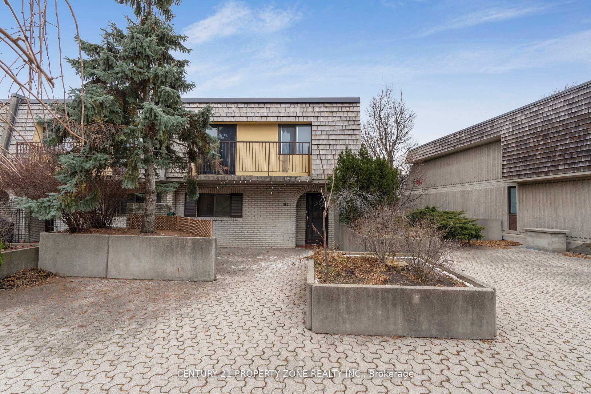 1250 Mississauga Valley Boulevard 152