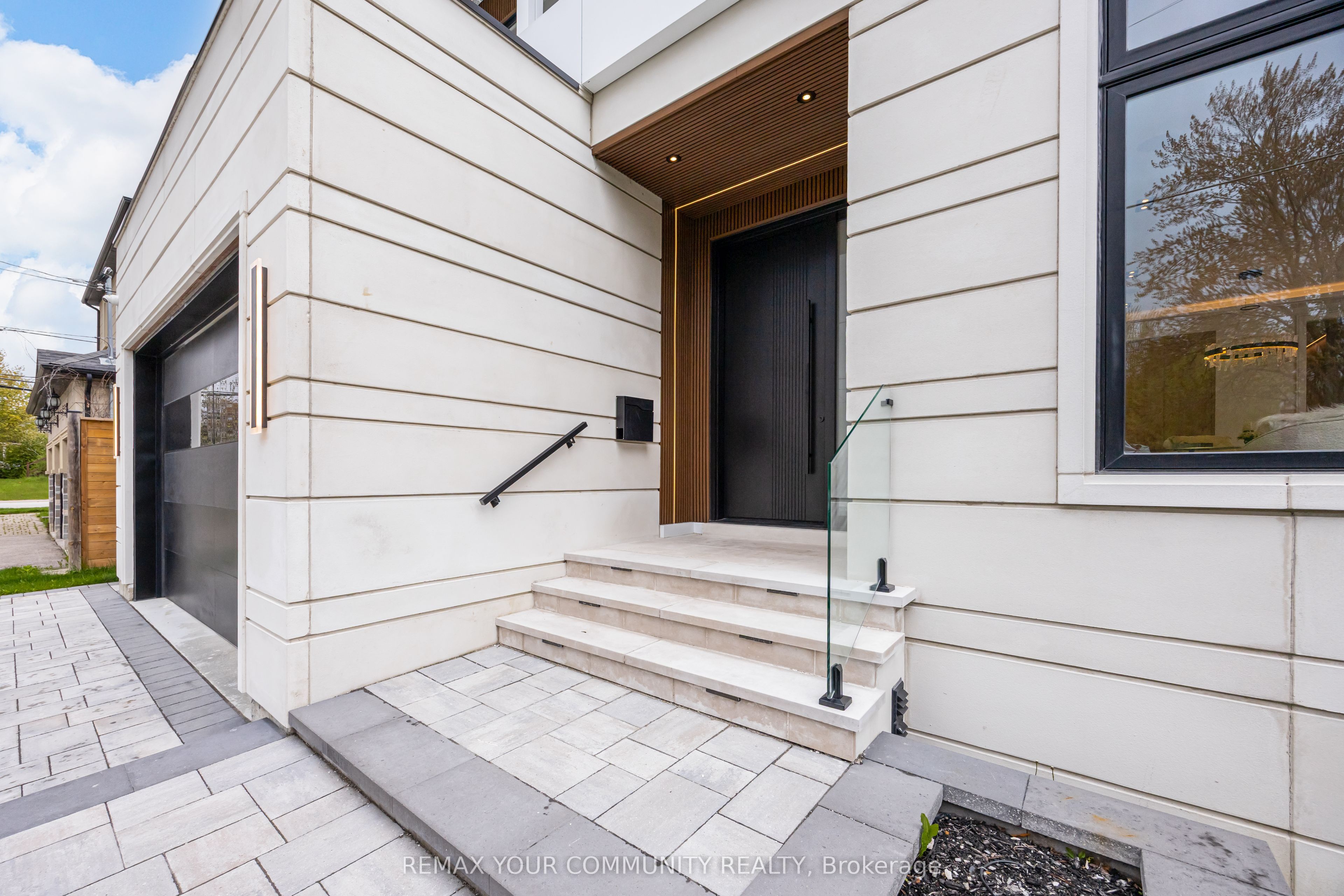 259 Ruggles Avenue
