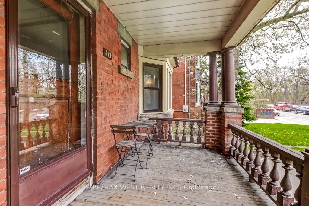 413 Parkside Drive