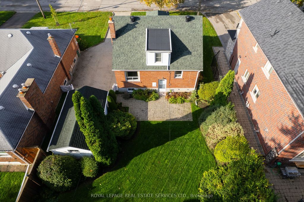 Photo of 15 Burnelm Drive, Toronto, ON M9B 4N2 (MLS # W12609964)