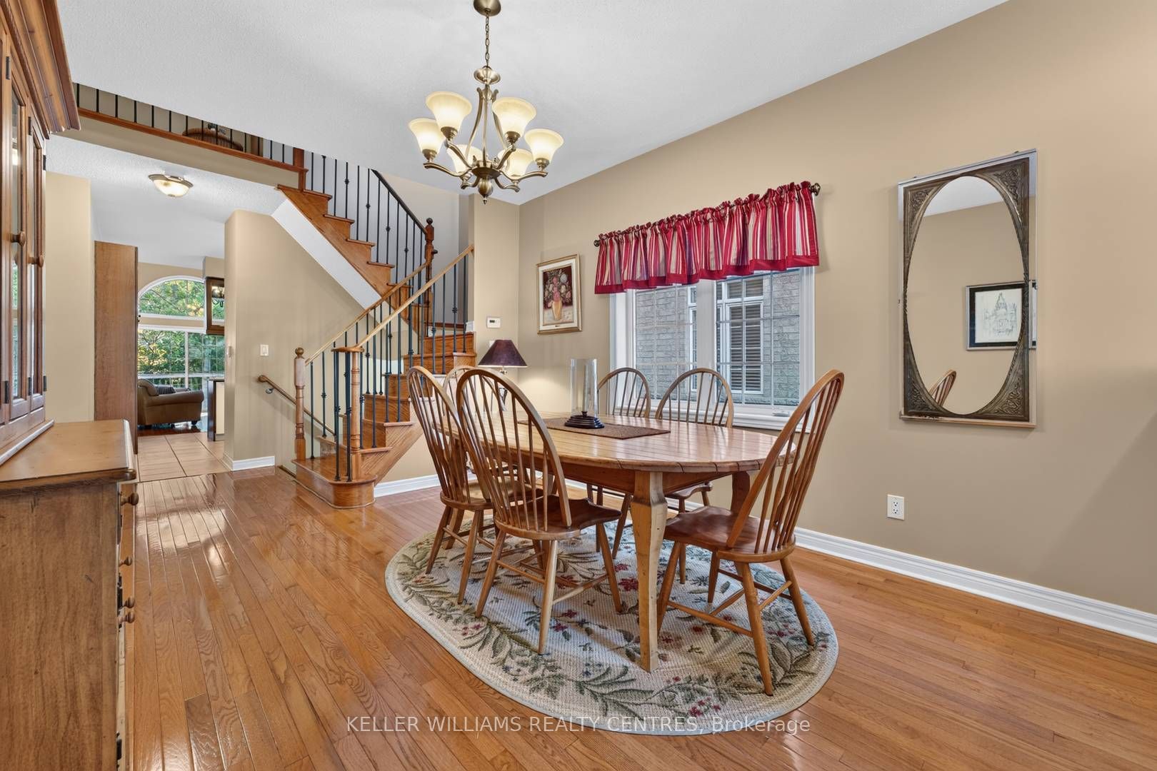 642 Tapestry Lane 35