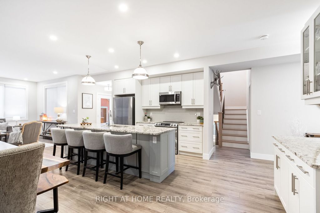 Photo of 157 Courtland Street, Blue Mountains, ON L9Y 5L7 (MLS # X12897528)