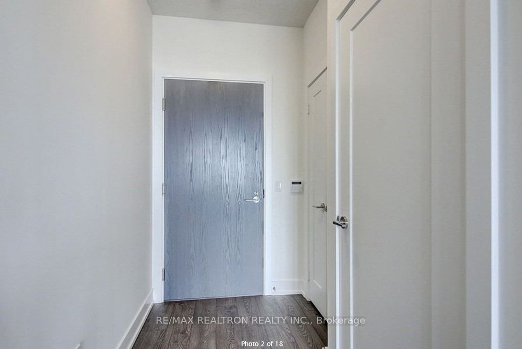 Photo of 7 Mabelle Avenue #4010, Toronto, ON M9A 0C9 (MLS # W12477567)