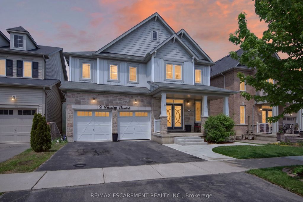Photo of 9 Fleming Crescent, Haldimand, ON N3W 0C4 (MLS # X13212610)