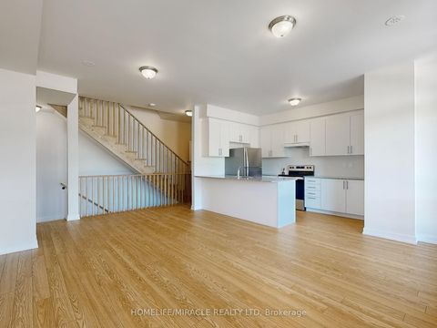 Photo of 41 Kintall Way, Vaughan, ON L4L 0M6 (MLS # N12461098)