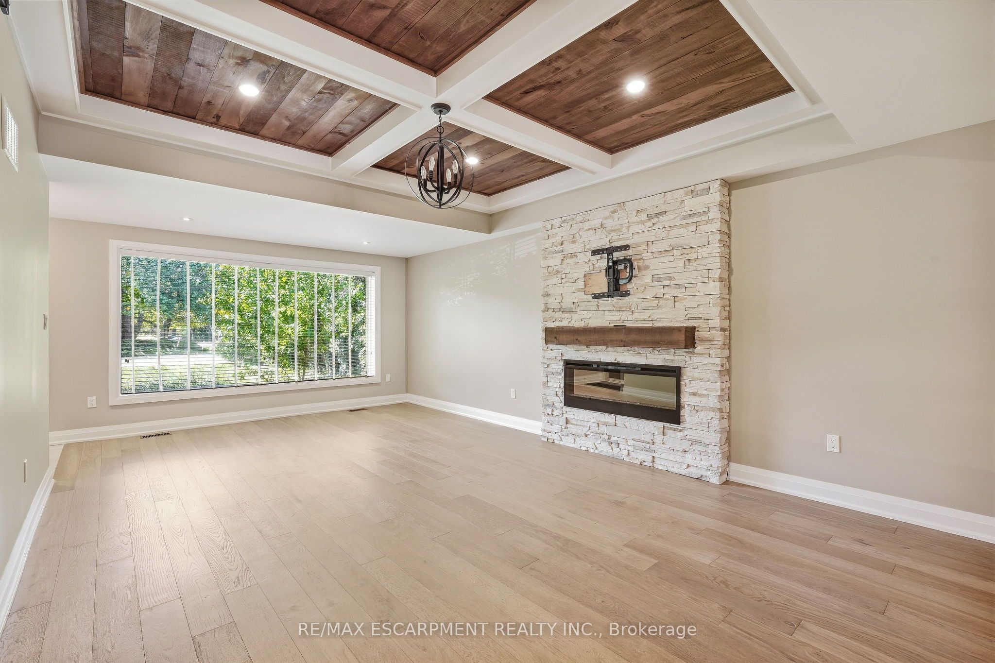 707 King Road MAIN