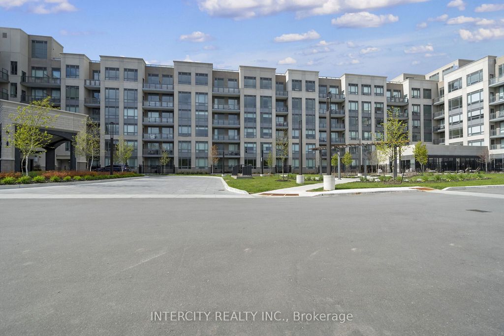 Photo of 2075 King Road #105, King, ON L7B 0R6 (MLS # N13157696)