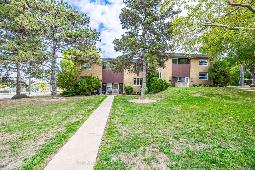 Photo of 4 Burdock Lane, Toronto, ON M3C 2G5 (MLS # C12418299)