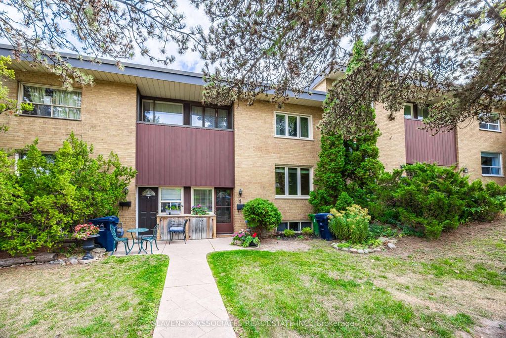 Photo of 4 Burdock Lane, Toronto, ON M3C 2G5 (MLS # C12418299)