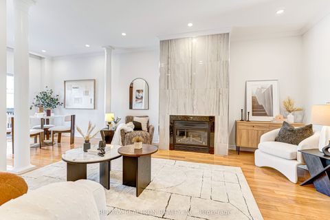 61 Romance Drive Richmond Hill ON L4S 2R7