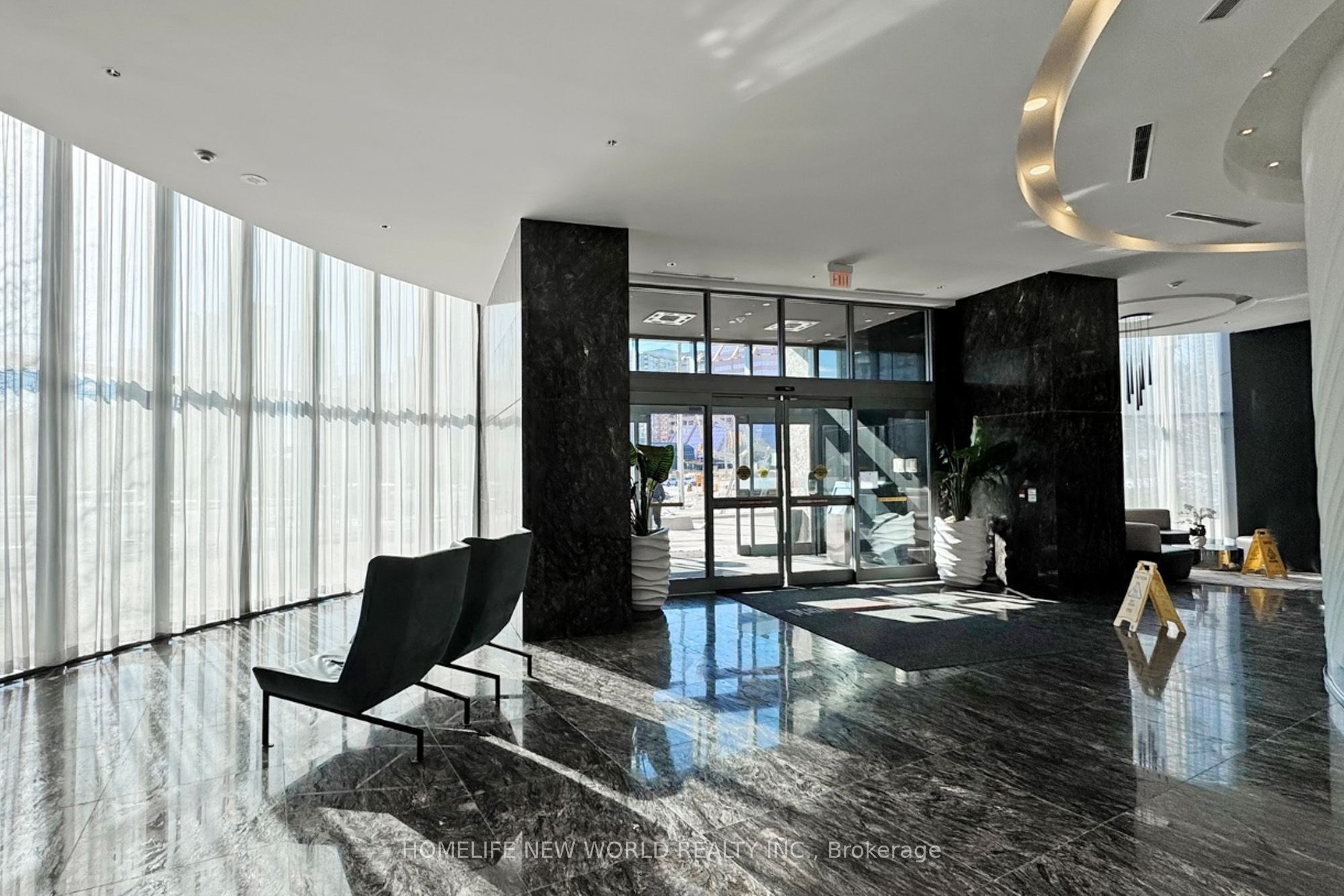 60 Absolute Avenue 4906