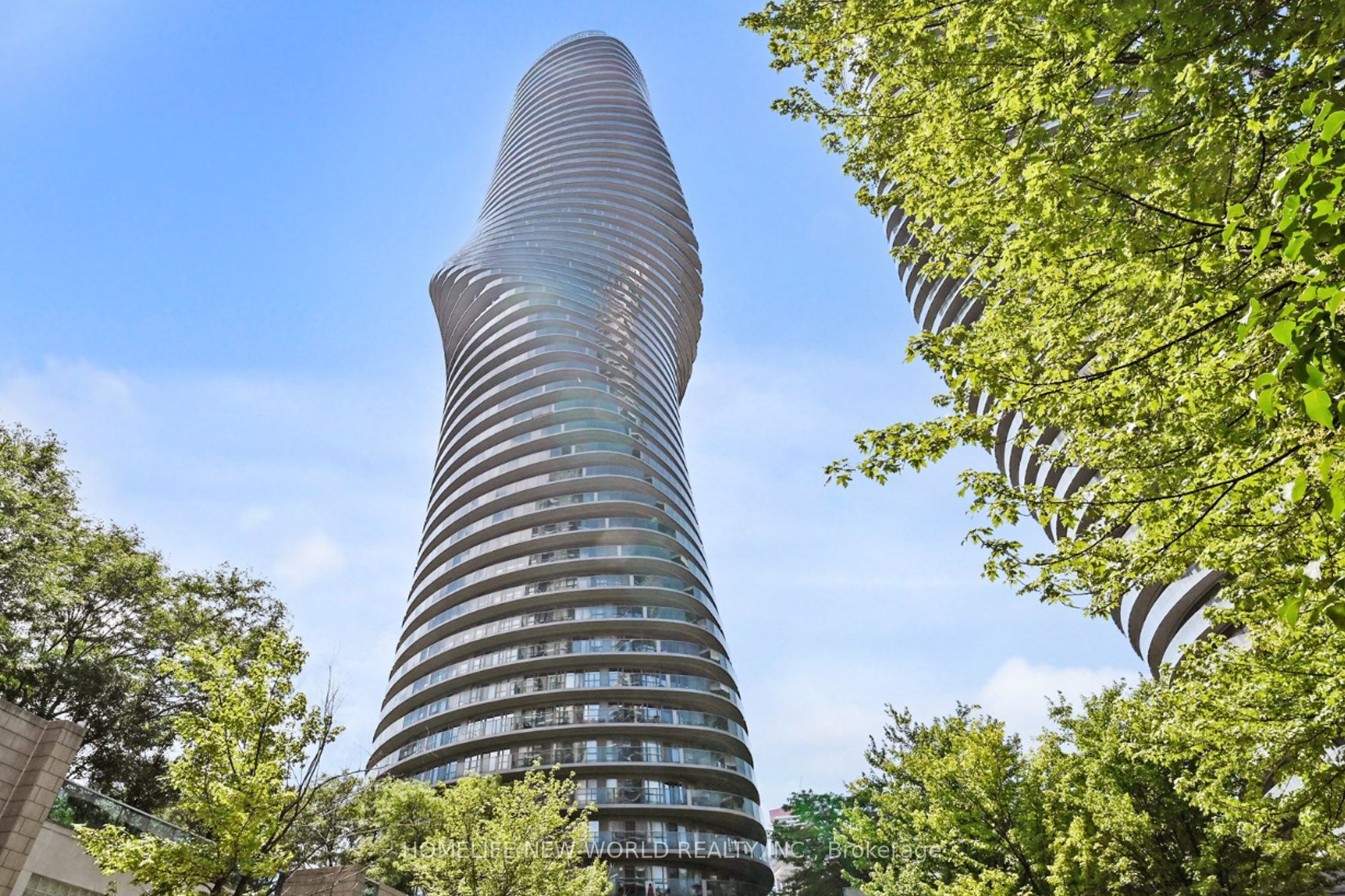 60 Absolute Avenue 4906