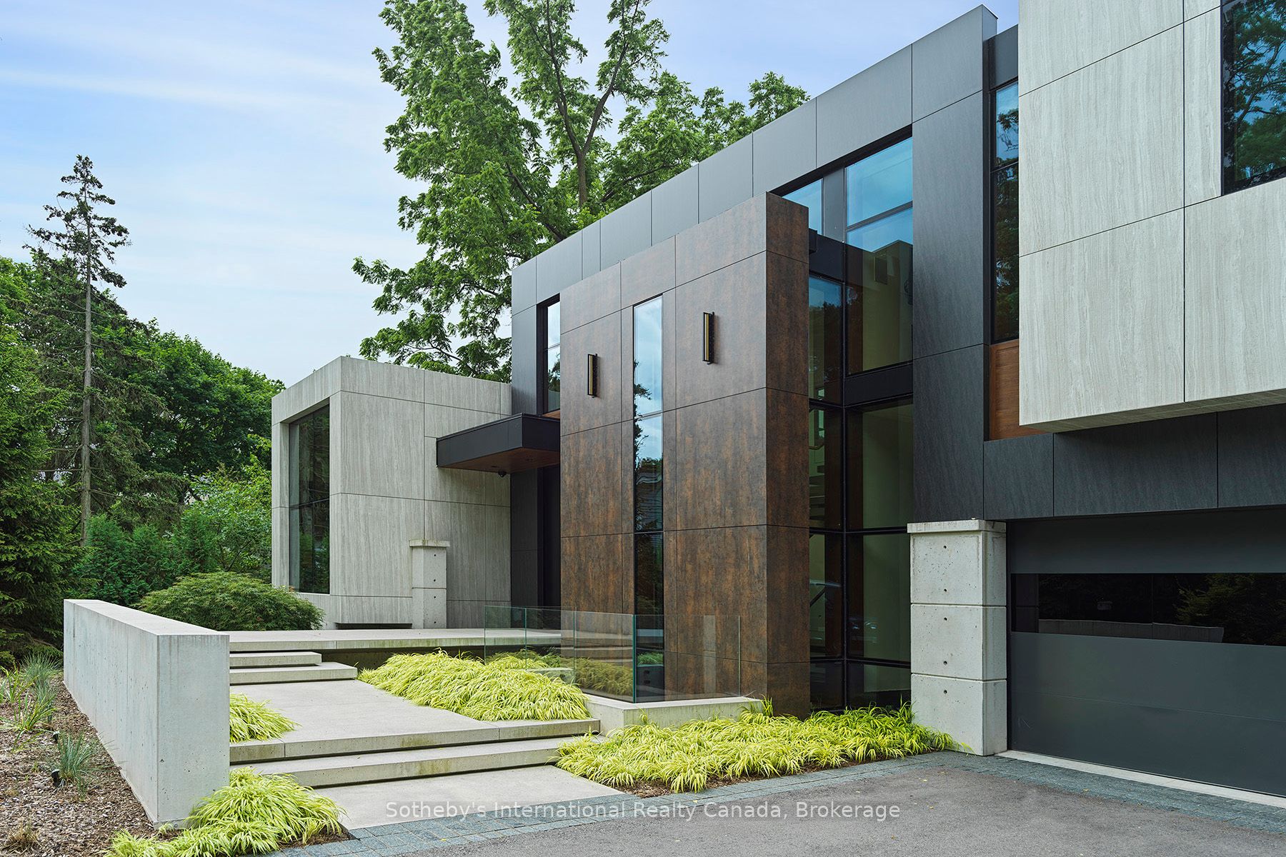 116 Chartwell Road