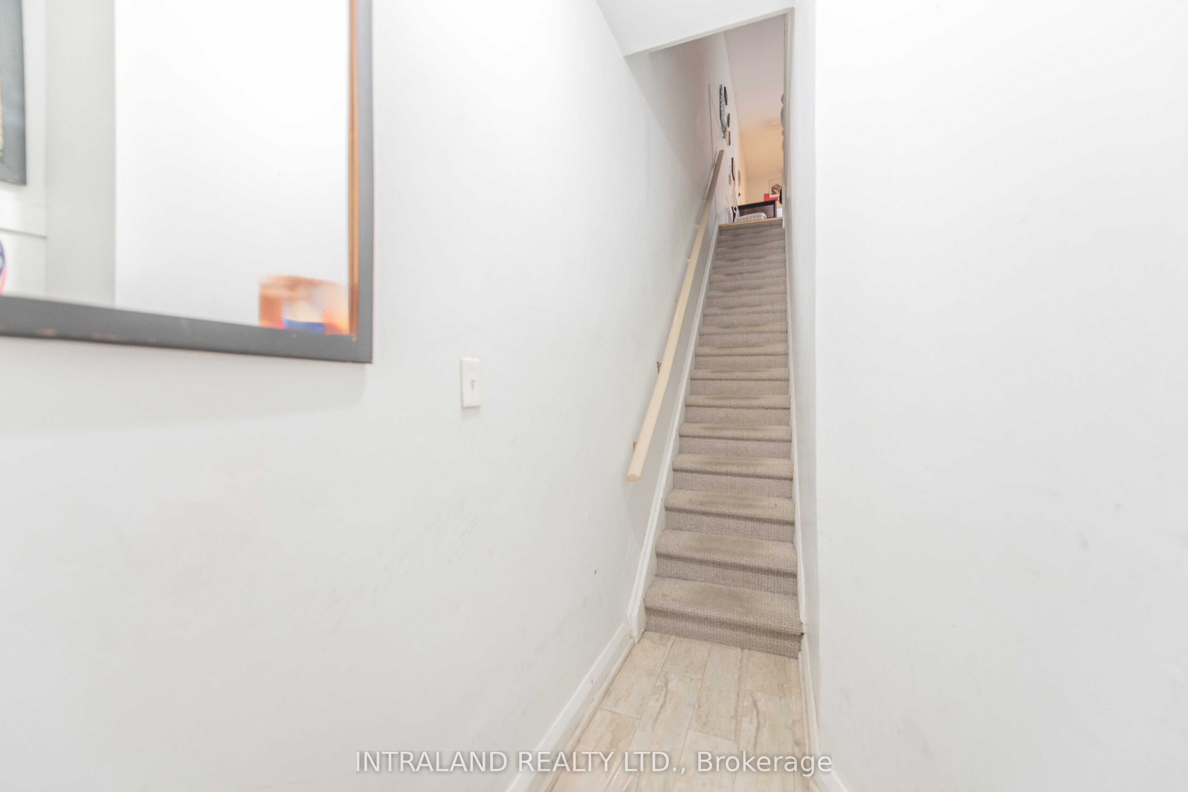 284 Lisgar Street