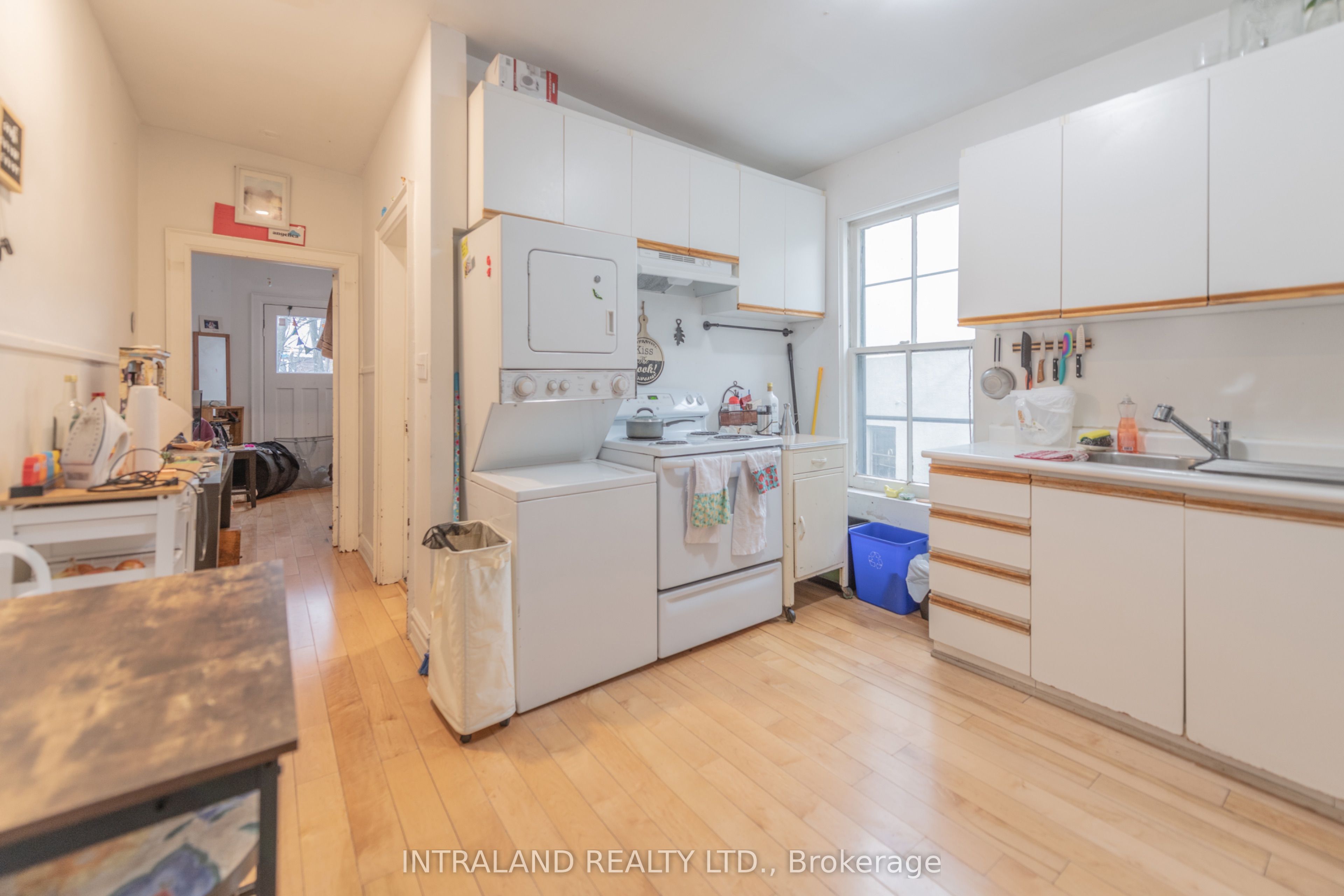 284 Lisgar Street