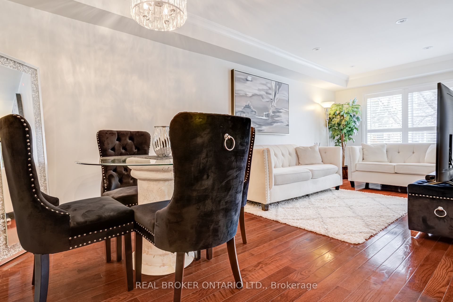 86 Joymar Drive 102