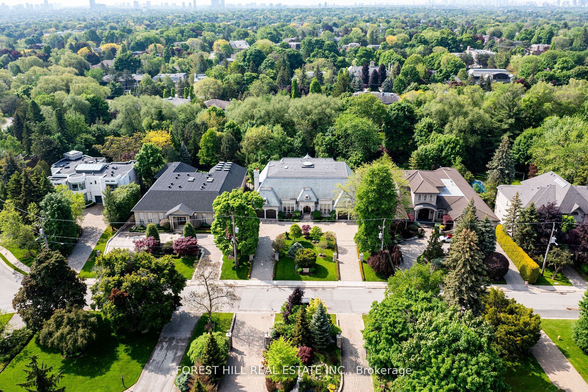 101 Forest Heights Boulevard