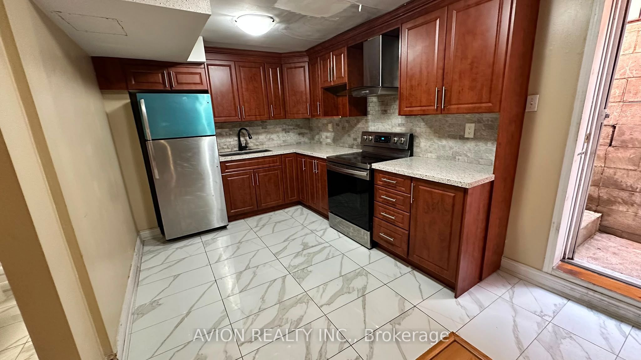 7 Fairty Drive (Basement Apartment),