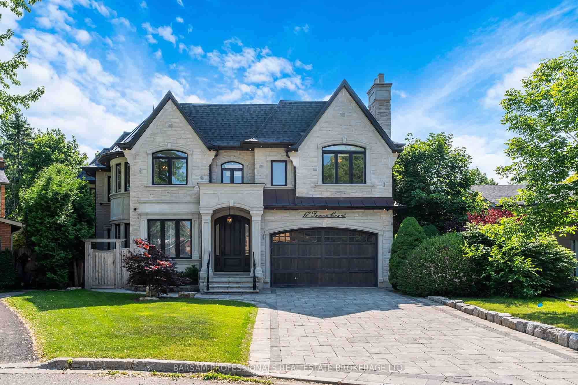 17 Towne Court