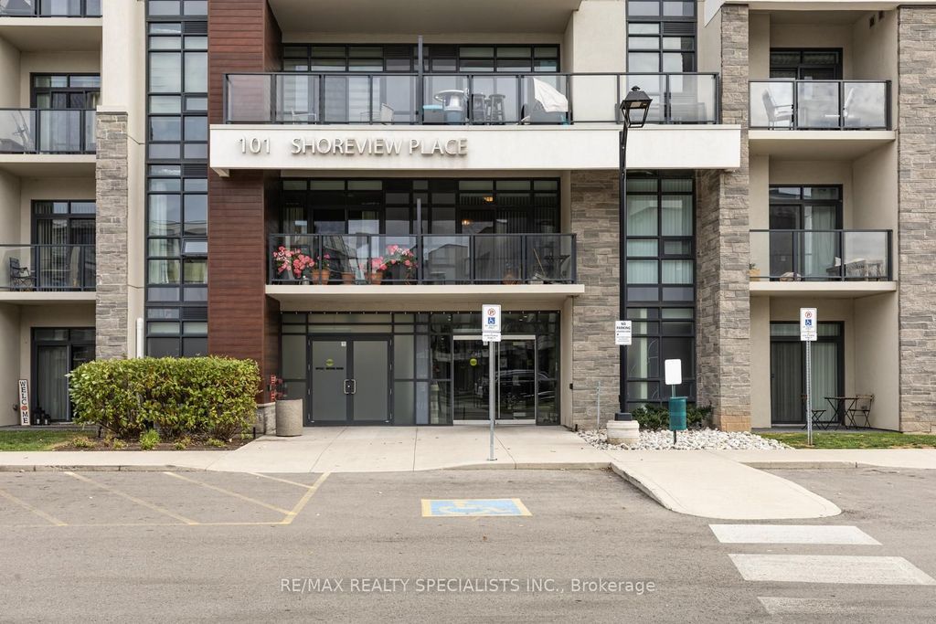 Photo of 101 Shoreview Place #112, Hamilton, ON L8E 0K2 (MLS # X12754980)