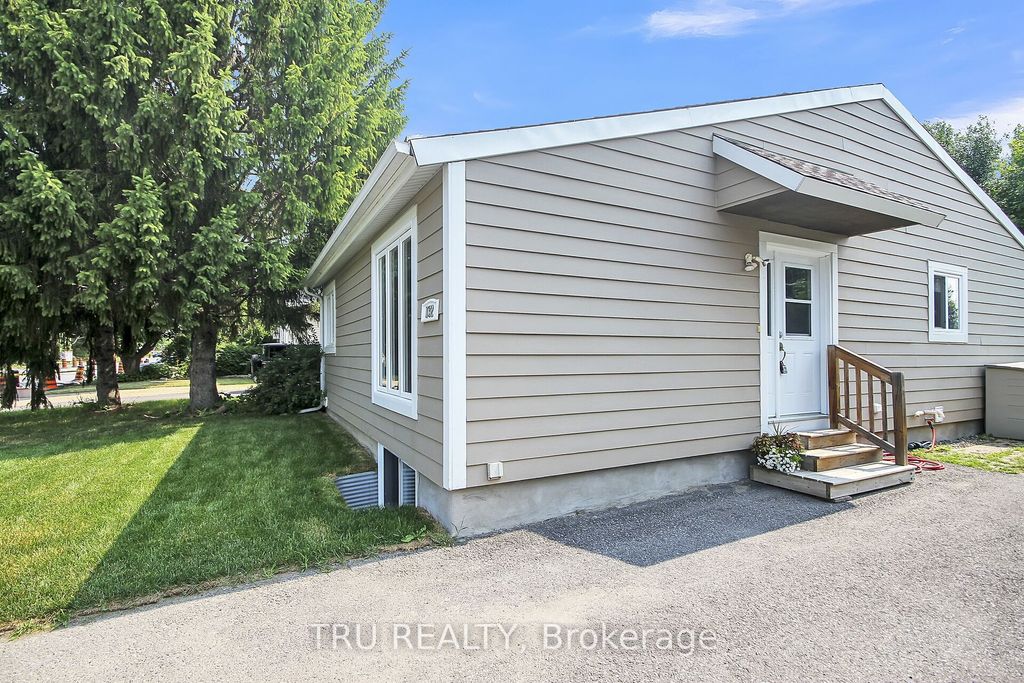 Photo of 132 Rothesay Drive, Kanata, ON K2L 1P1 (MLS # X12587396)