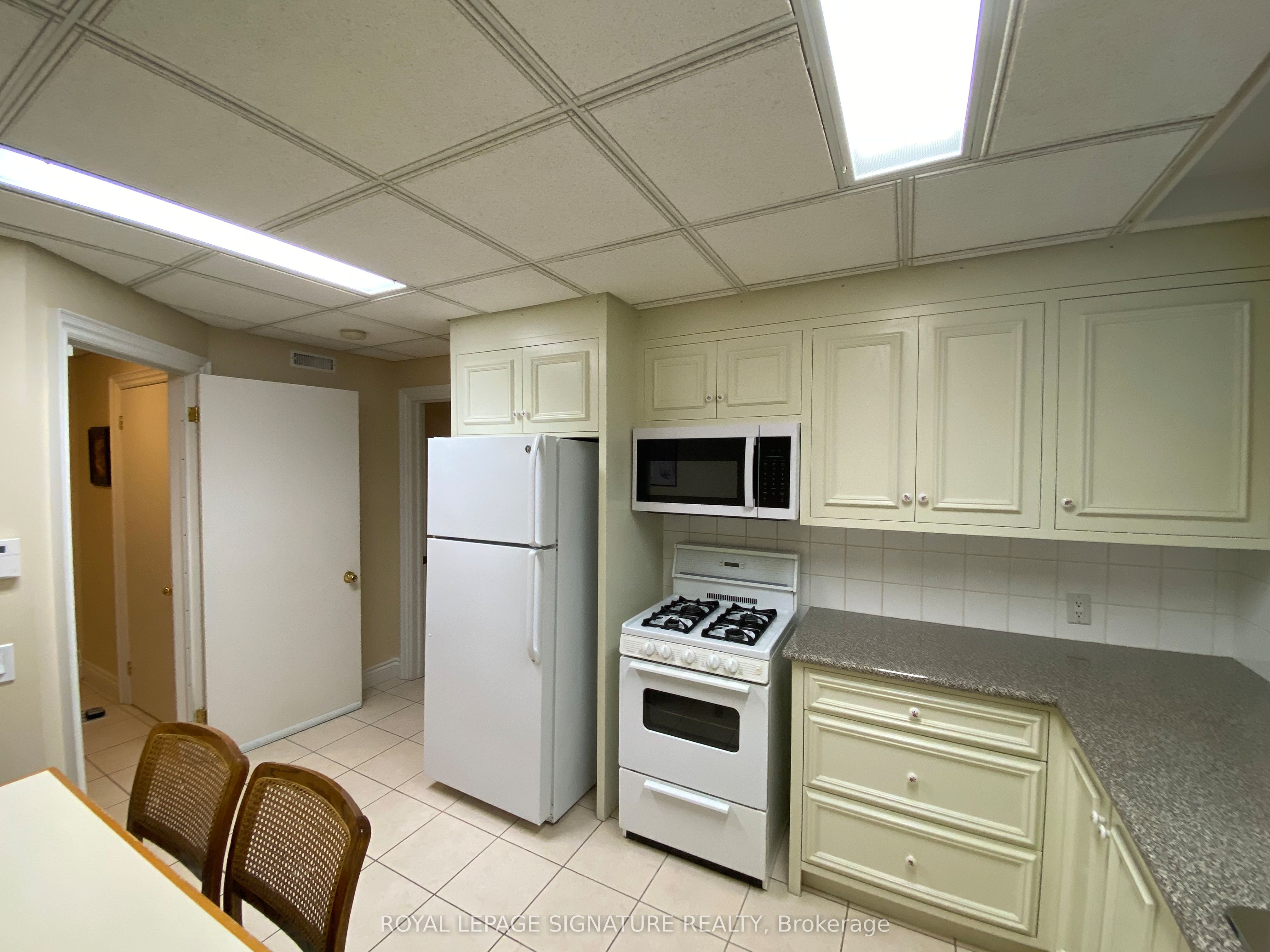 98 Westmoreland Avenue Bsmt