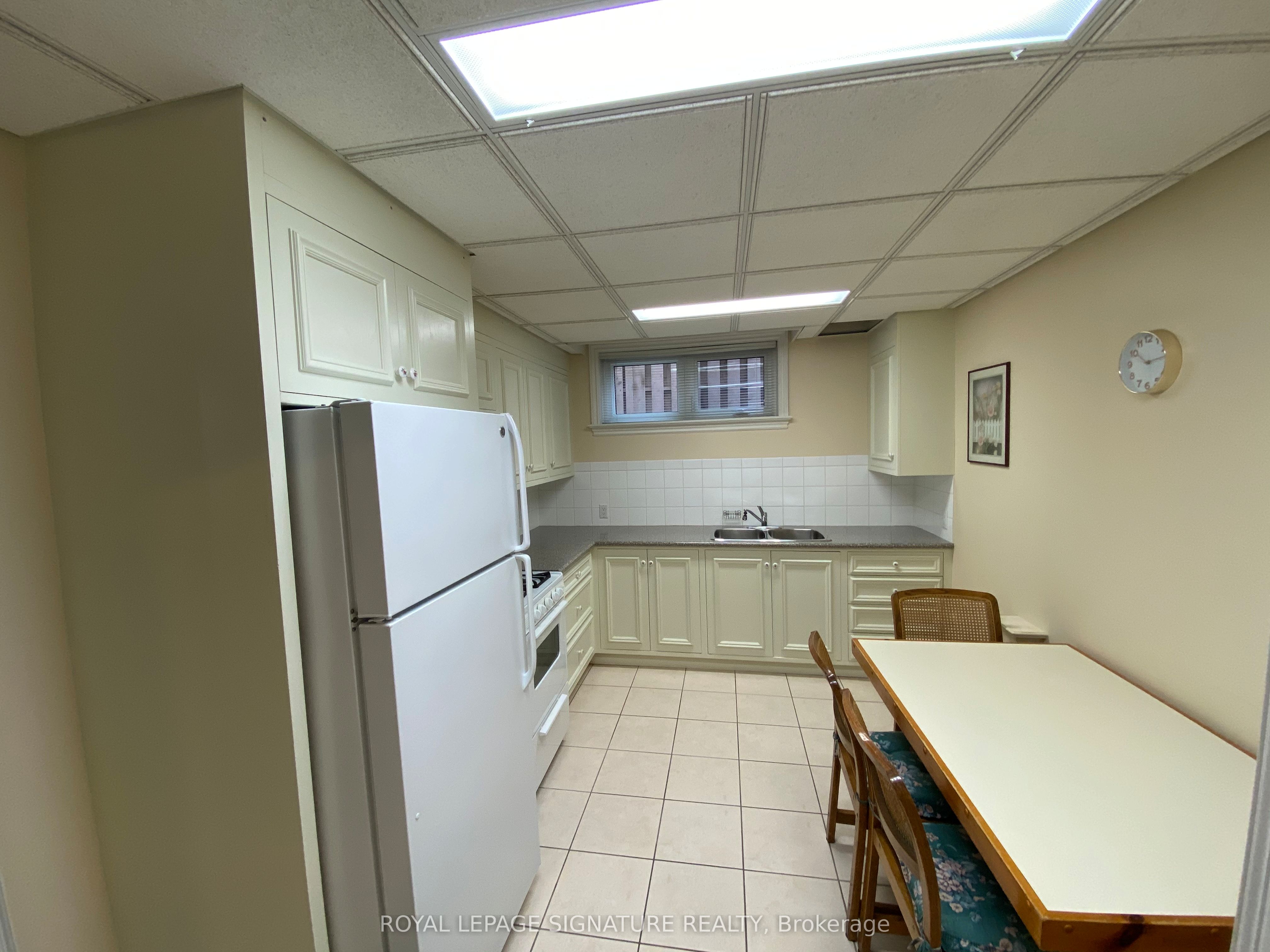 98 Westmoreland Avenue Bsmt