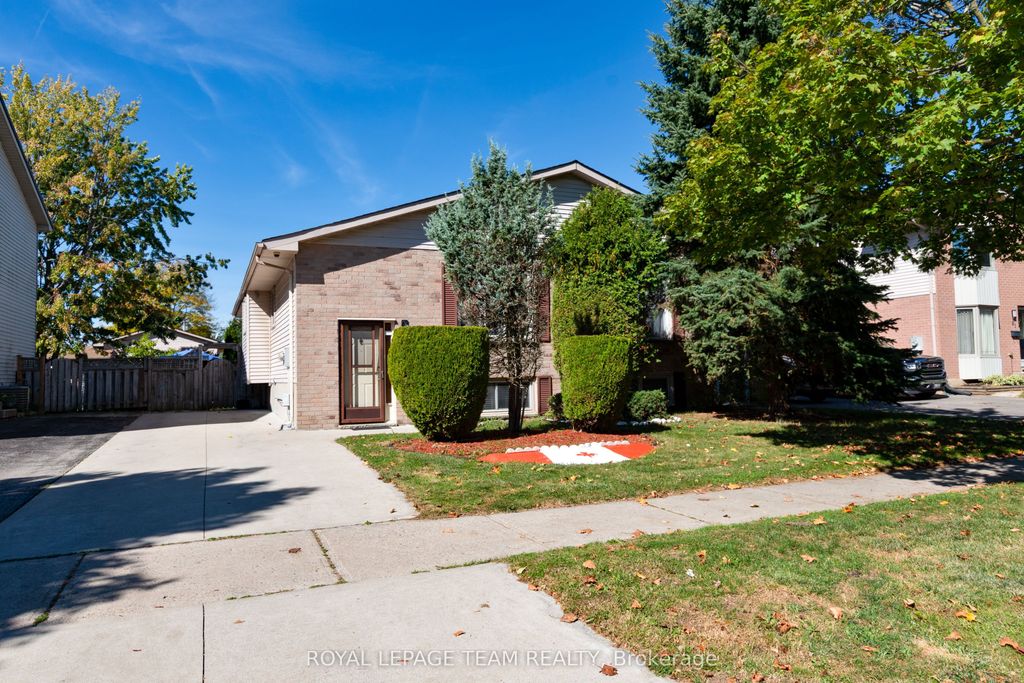 Photo of 77 Bonaventure Drive, London East, ON N5V 4A7 (MLS # X12499092)