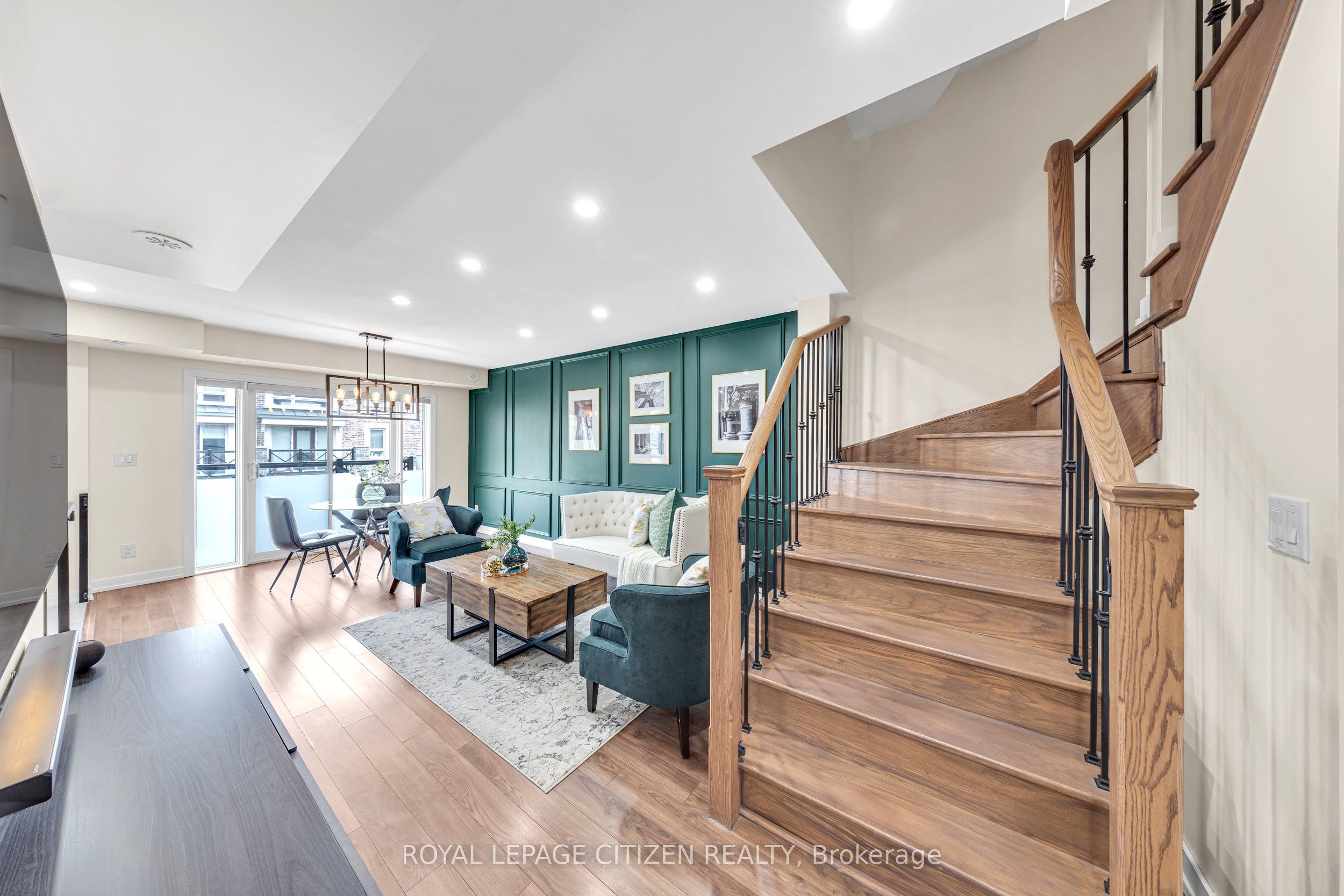 2 Blanche Lane 911