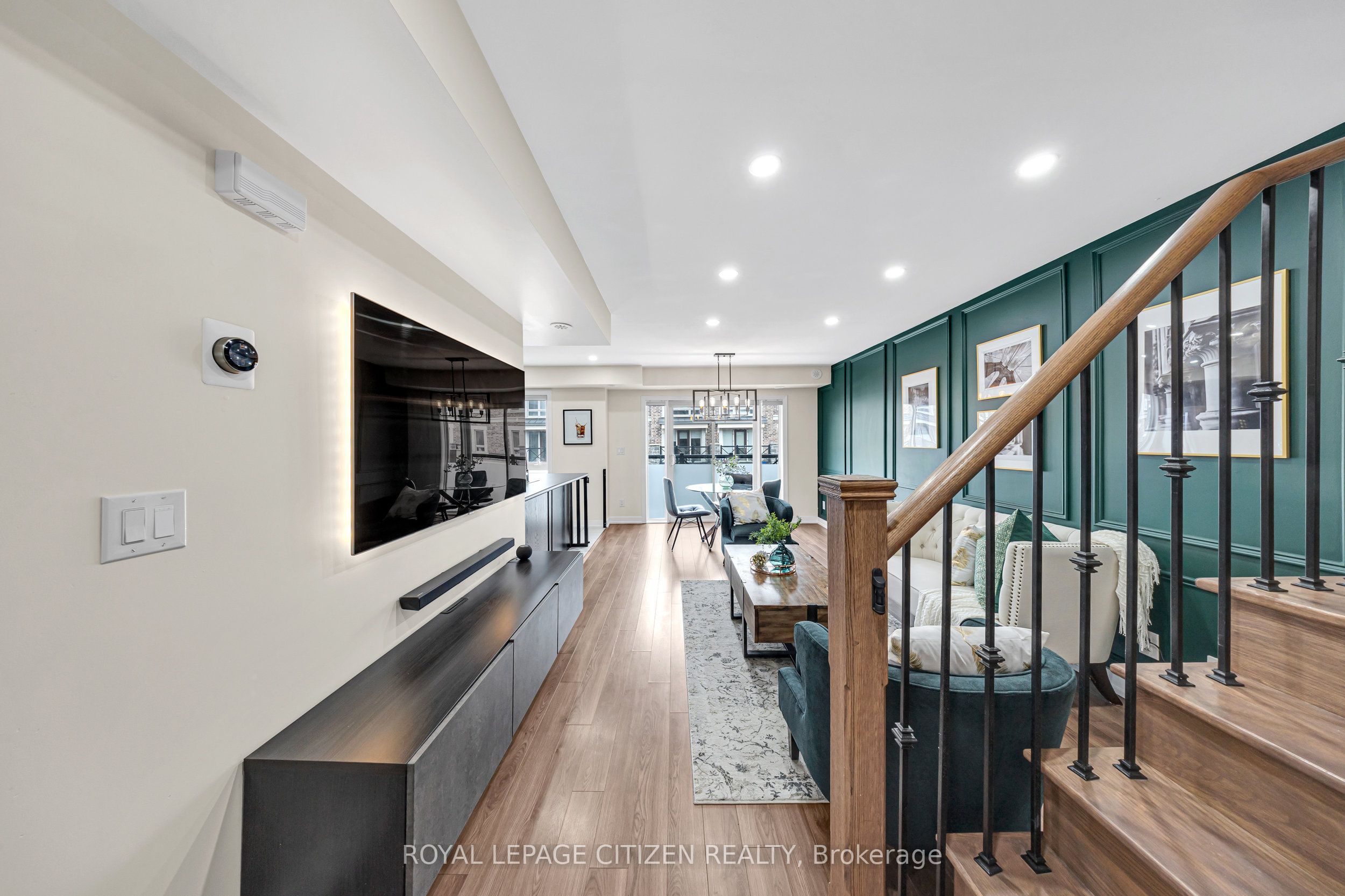 2 Blanche Lane 911