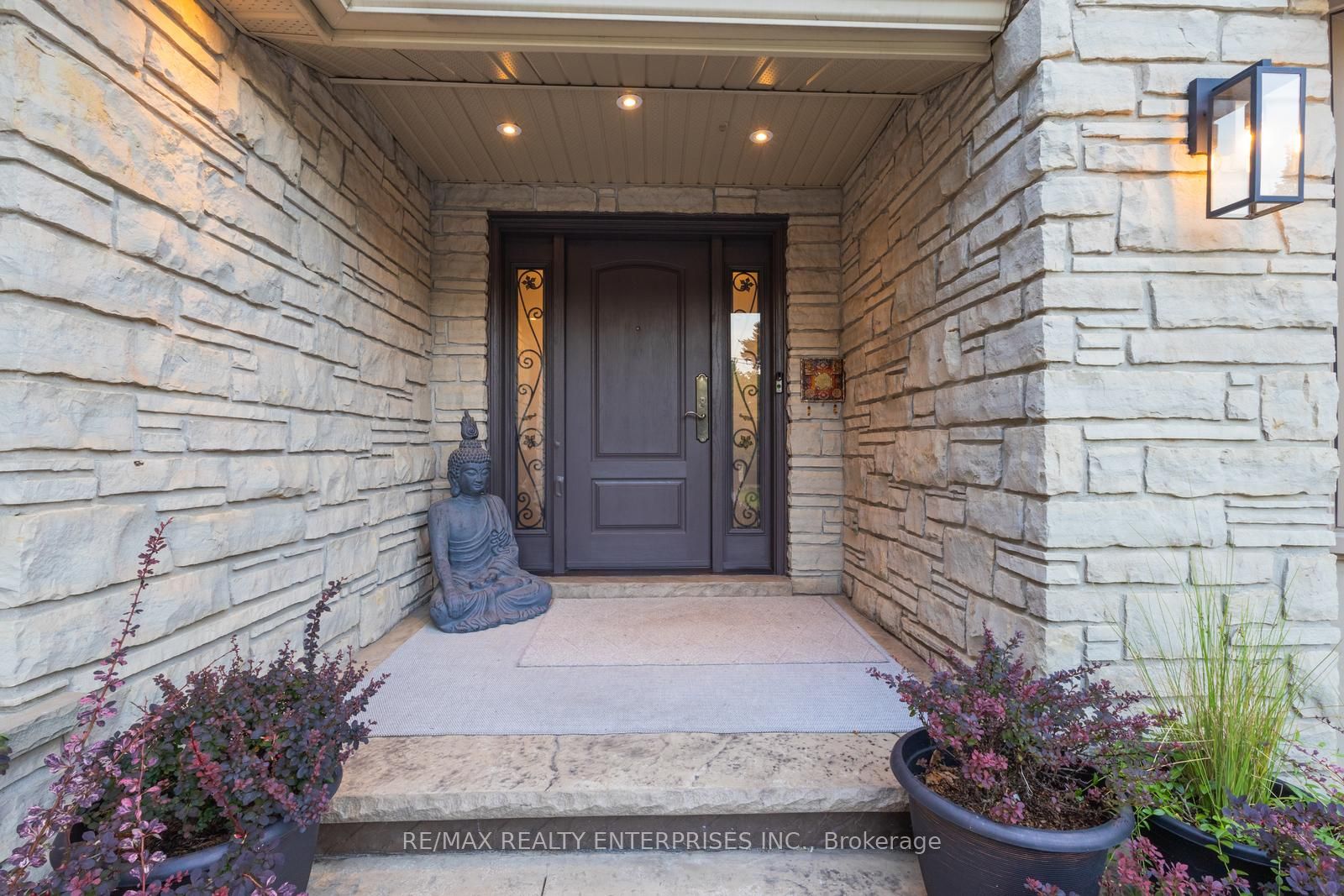 807 Indian Road