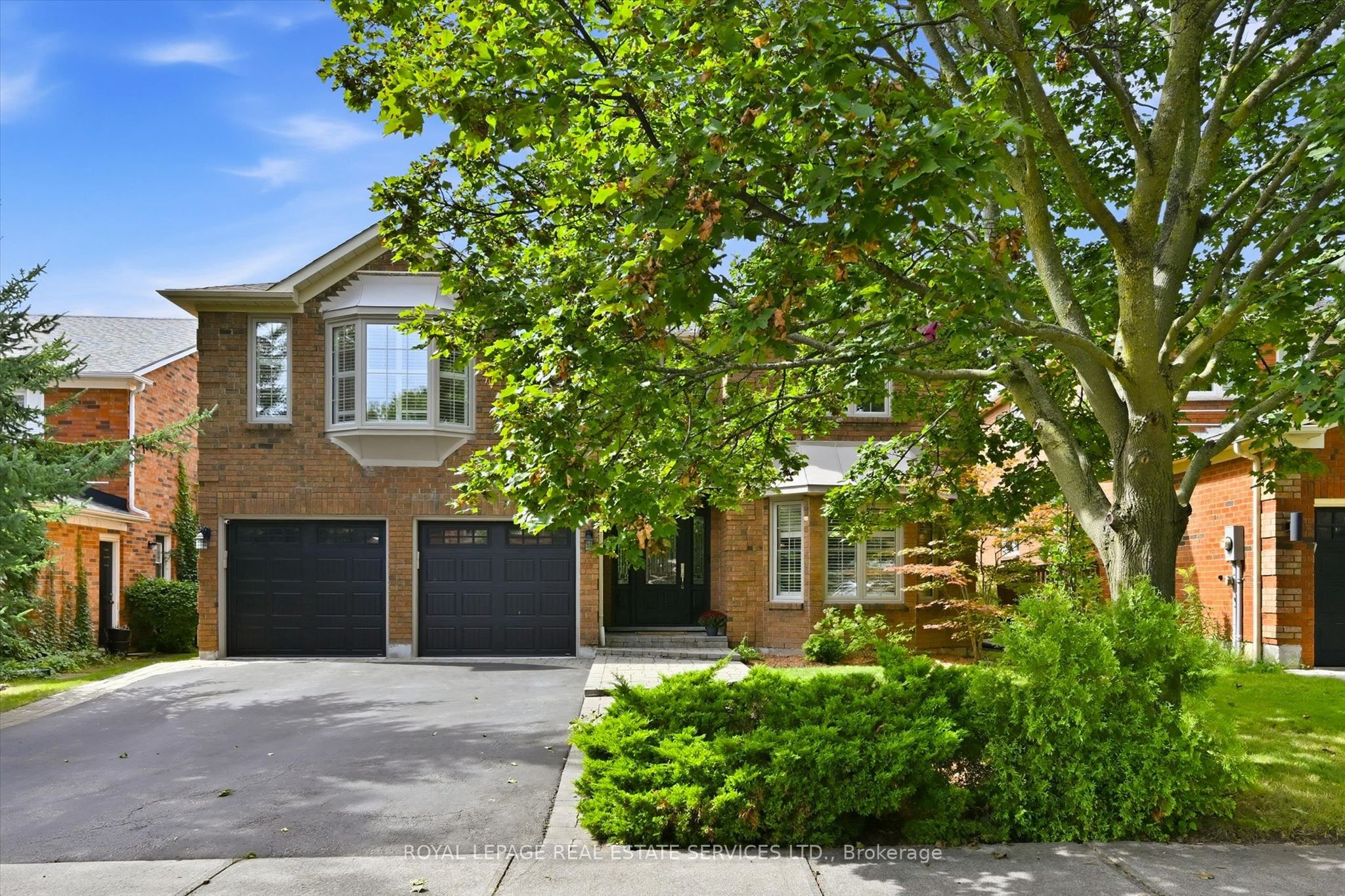 1170 Giles Gate