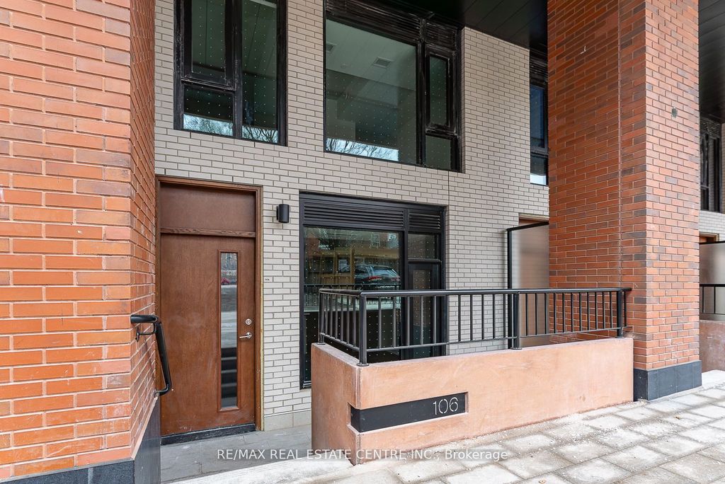 Photo of 7 Watkinson Avenue, Toronto, ON M6P 1Y2 (MLS # W12343020)
