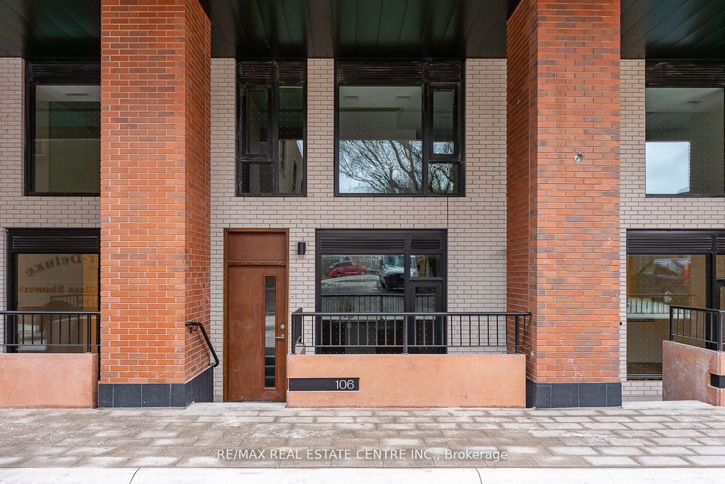 Photo of 7 Watkinson Avenue, Toronto, ON M6P 1Y2 (MLS # W12343020)